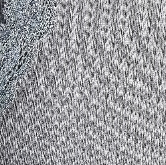 NWT Planet Heart Teal Shortsleeve Lace Detail Causal Vneck Top Womens Size Large - Picture 5 of 5